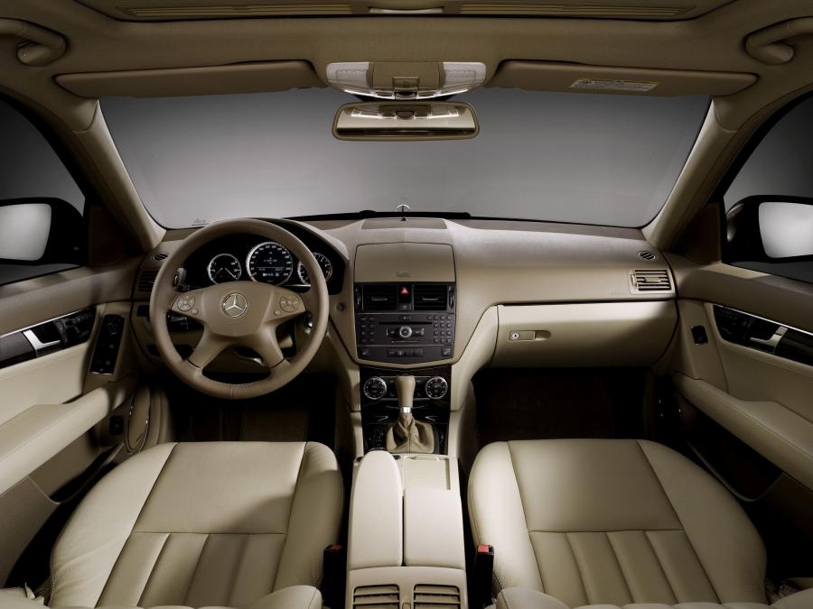  Mercedes-Benz C-Class 2007 года  (фото 111 из 413)